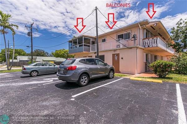 Hallandale Beach, FL 33009,1000 SW 10th Ter  #12 AP