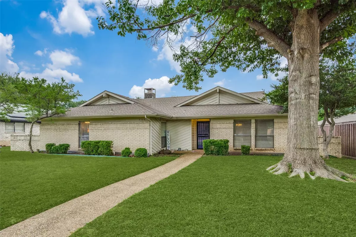 Plano, TX 75075,3704 Saddlehead Drive