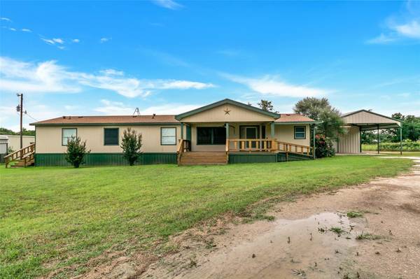 351 J E Woody Road,  Springtown,  TX 76082