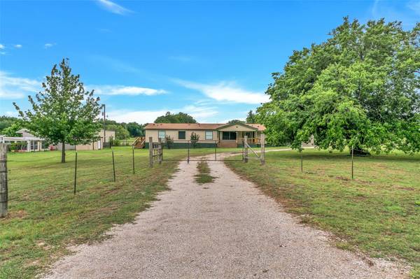 Springtown, TX 76082,351 J E Woody Road