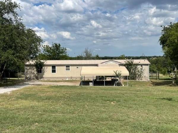 117 Lone Hill Court, Springtown, TX 76082