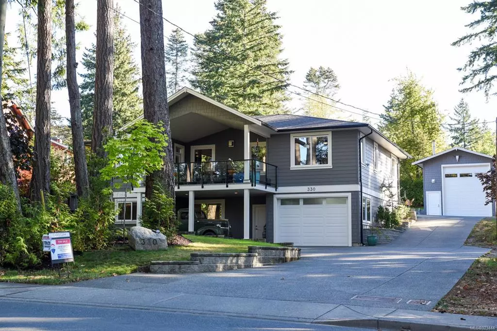 Comox, BC V9M 1G7,330 Glacier View Dr