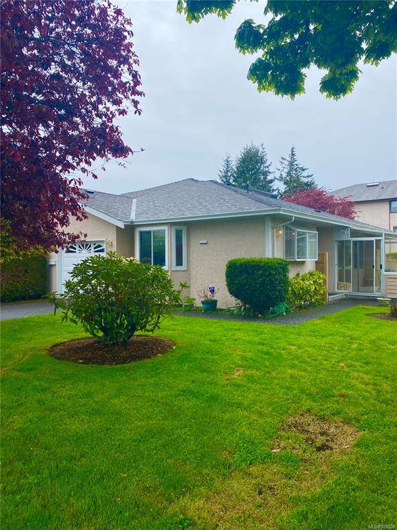 Sidney, BC V8L 2X7,9984 Fifth St