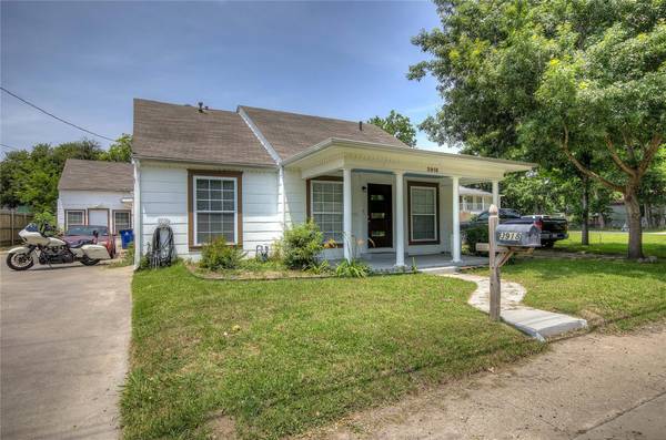 3918 Moulton Street, Greenville, TX 75401