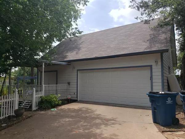 Granbury, TX 76048,2615 Cypress Street