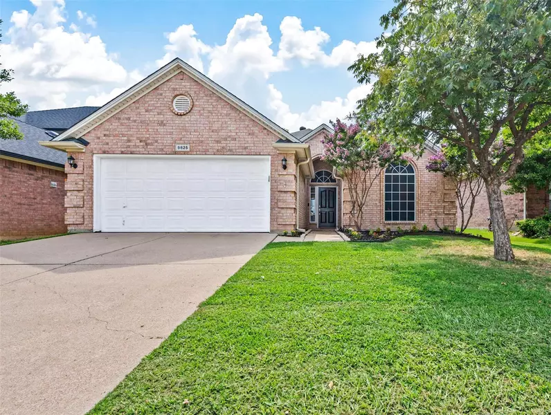 8825 Trace Ridge Parkway, Fort Worth, TX 76244