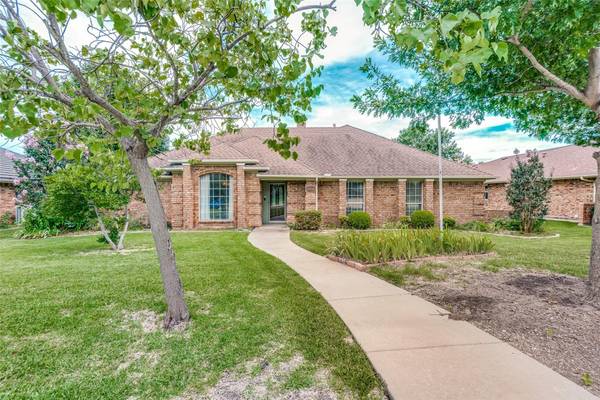 1114 Stonewall Street, Garland, TX 75043