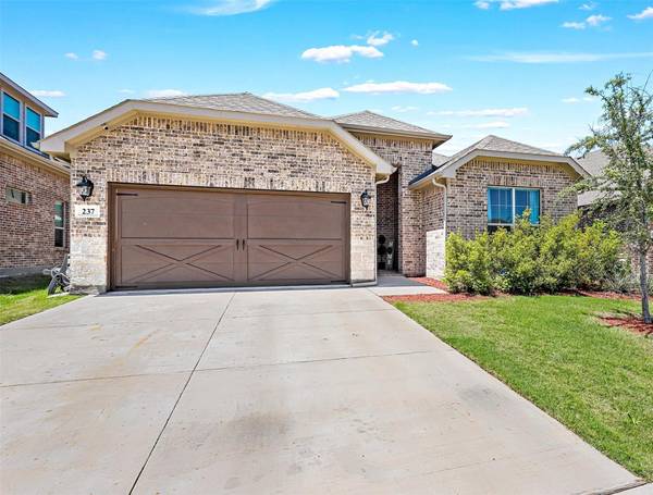 237 Gill Point Lane, Aledo, TX 76008