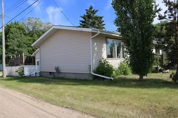 Blackfalds, AB T0C 0J0,5345 Aspen DR E