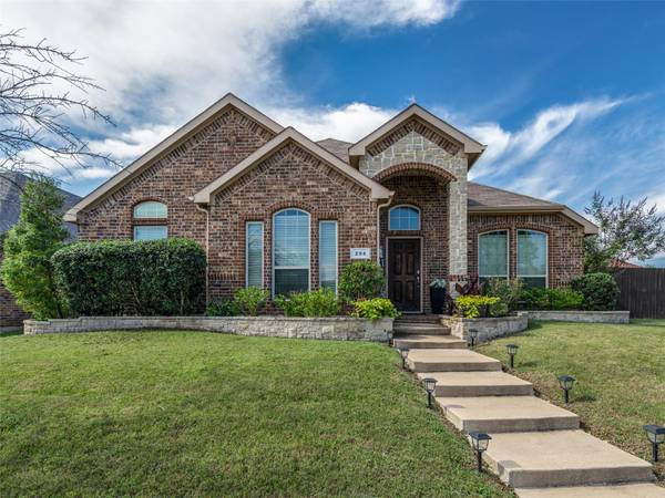 Desoto, TX 75115,204 Greyhawk Drive