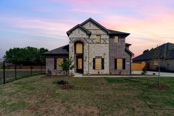 534 Clifton Court, Midlothian, TX 76065