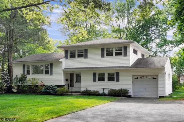 2251 Stocker Ln, Scotch Plains Twp., NJ 07076