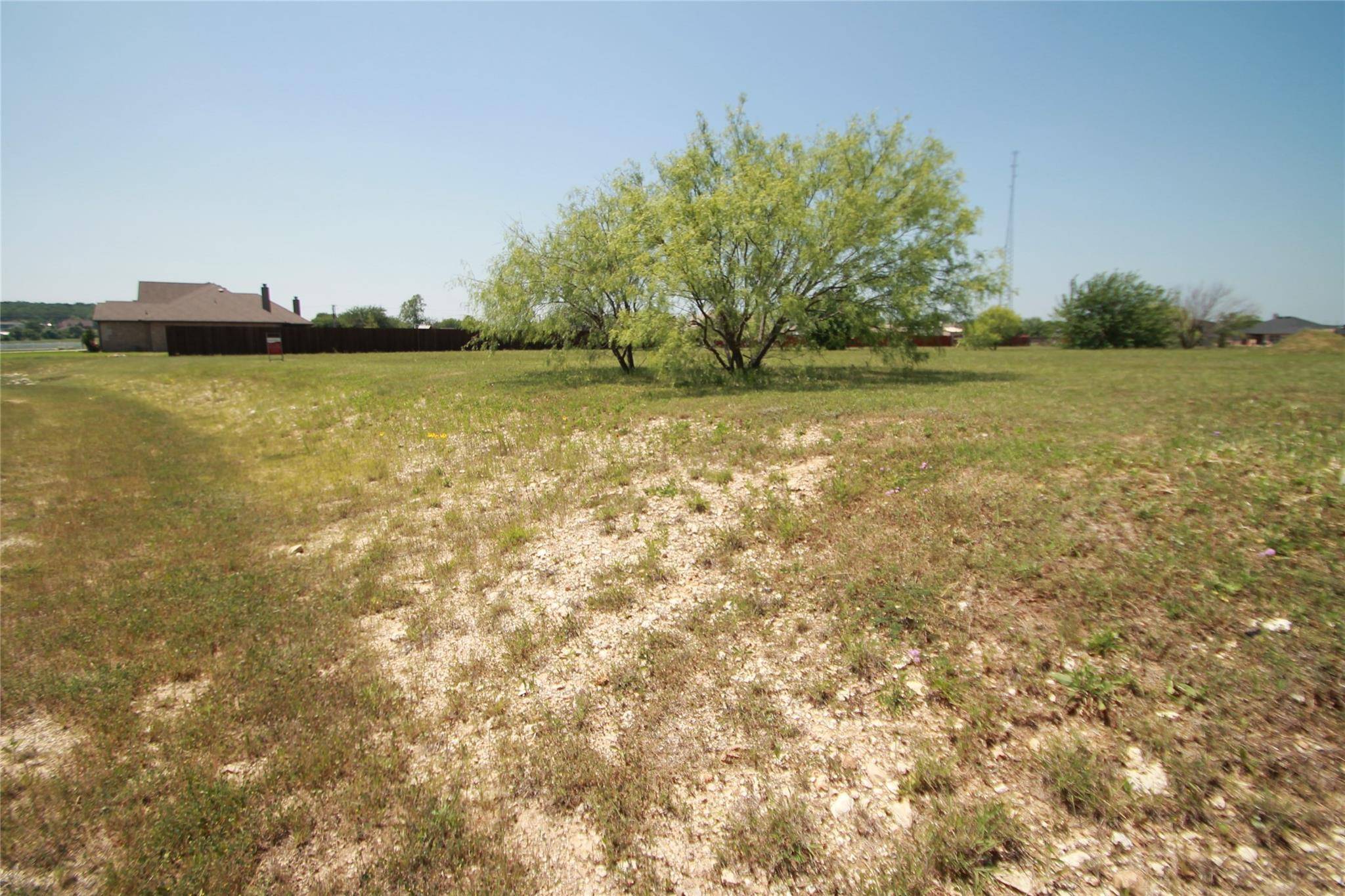 3303 Mariposa Ridge, Crowley, TX 76036