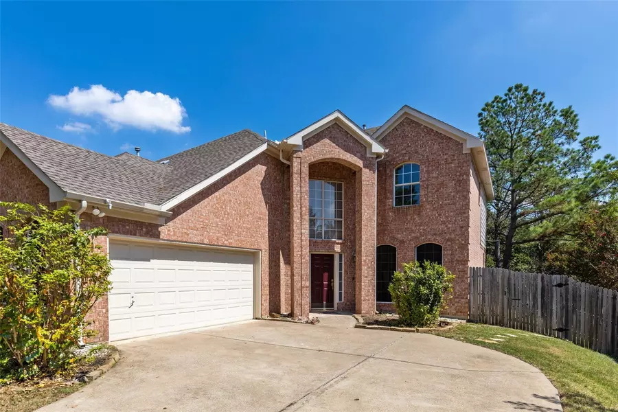 7013 Riverchase Trail, Denton, TX 76210