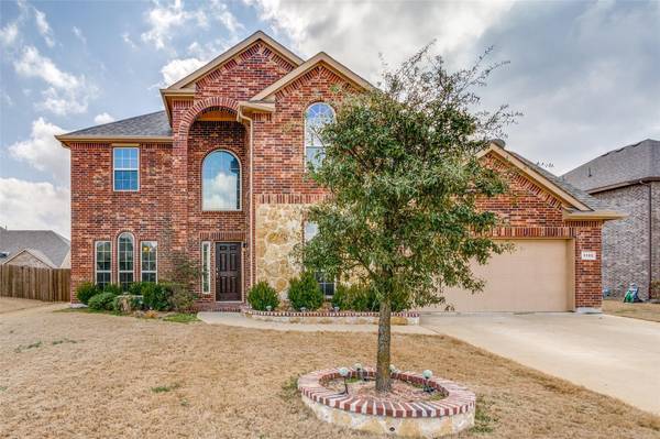 1102 Daventry Drive, Glenn Heights, TX 75154