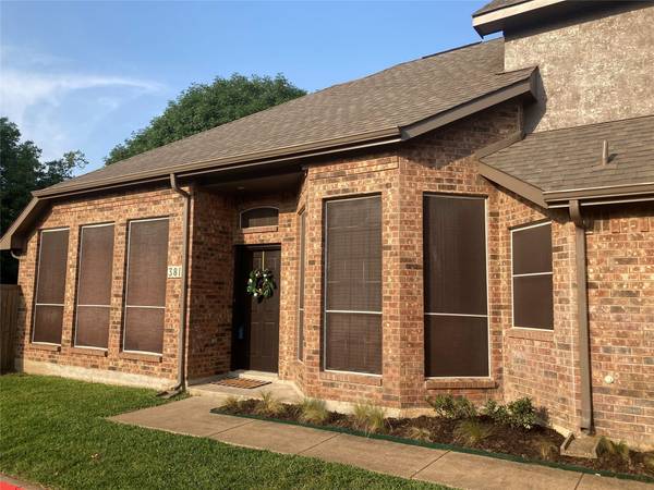 381 Arbor Lane, Euless, TX 76039