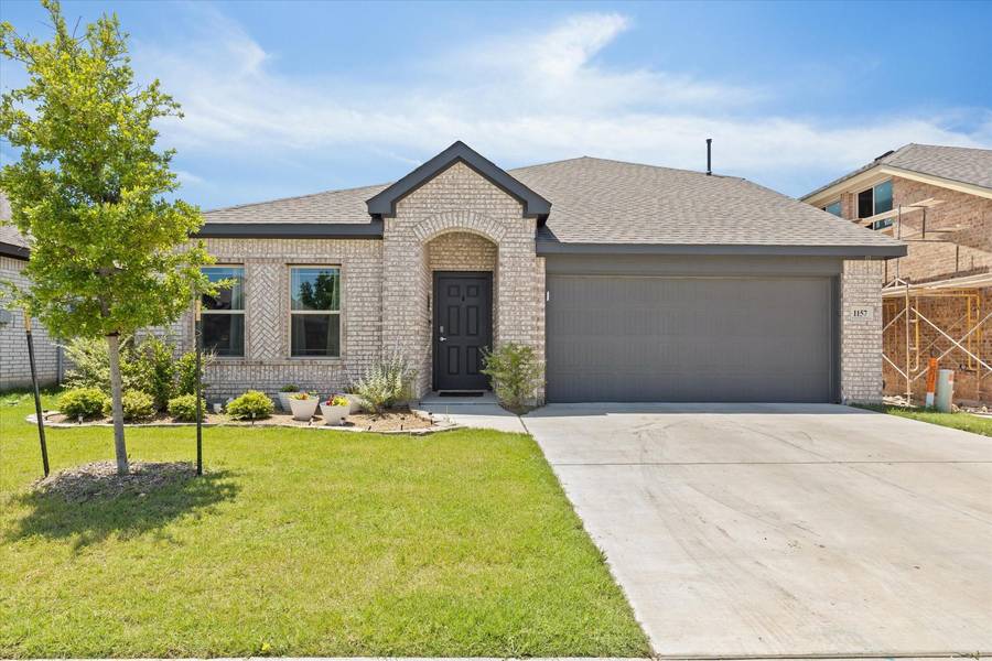 1157 Country Glen Drive, Godley, TX 76044