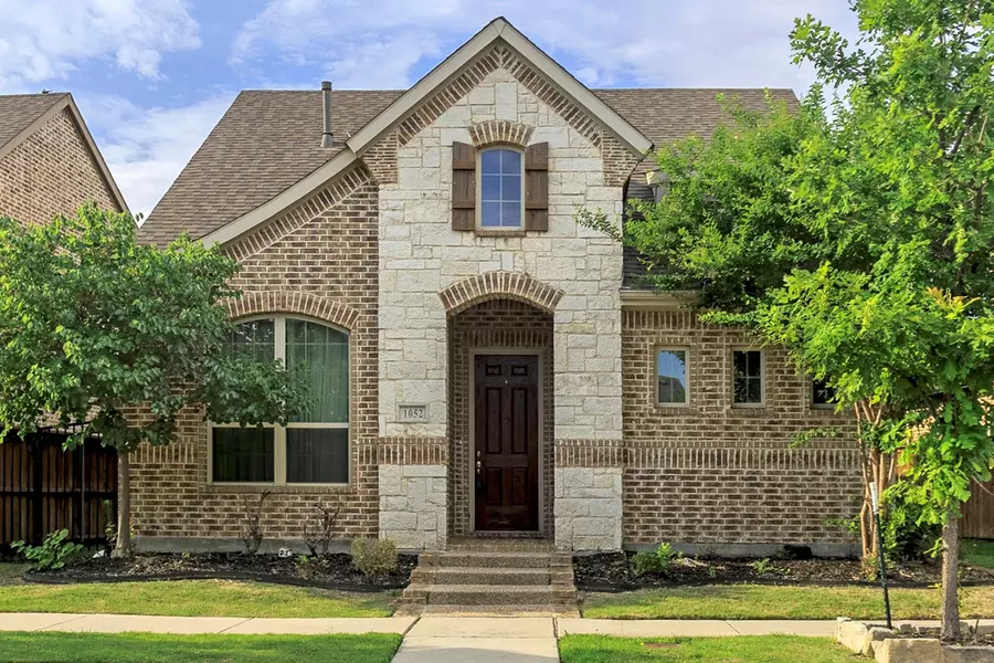 1052 Lone Ivory Trail, Arlington, TX 76005