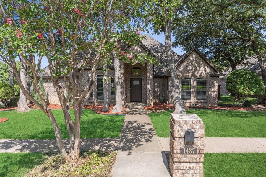 1437 Cat Mountain Trail, Keller, TX 76248