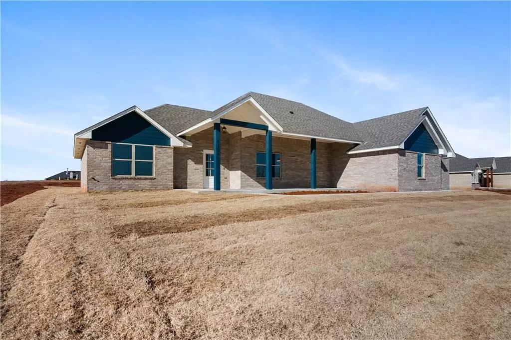 Tuttle, OK 73089,1086 County Street 2958