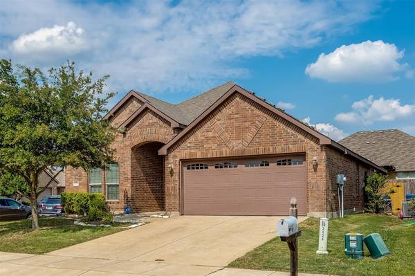 2028 Sage Brush Drive, Forney, TX 75126