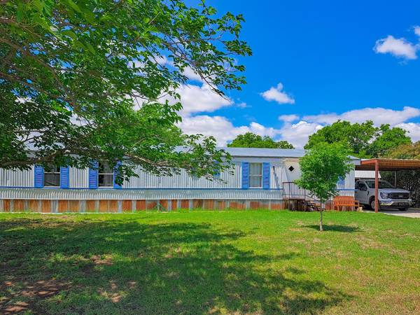 506 Trickham Road, Bangs, TX 76823