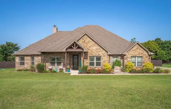 322 VZ County Road 2162,  Canton,  TX 75103