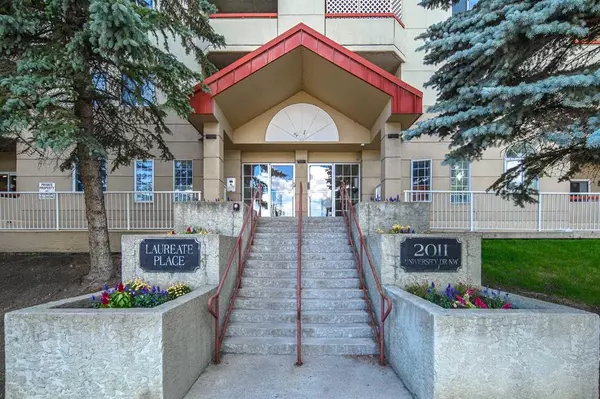 Calgary, AB T2N 4T4,2011 University DR NW #406