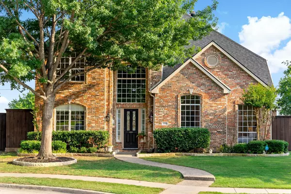 15665 Ridgewood Drive,  Frisco,  TX 75035