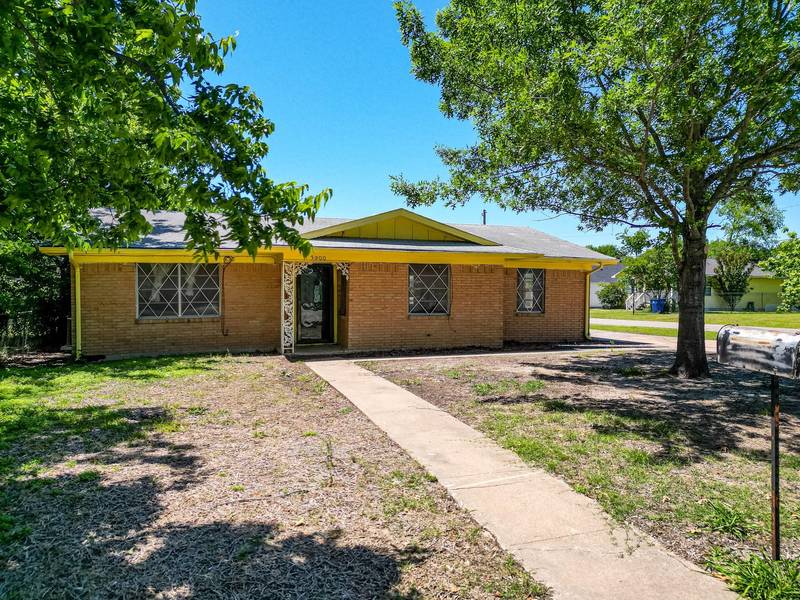 3900 Langford Street, Greenville, TX 75401