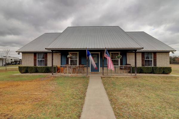 328 Hcr 2415 S, Hillsboro, TX 76645