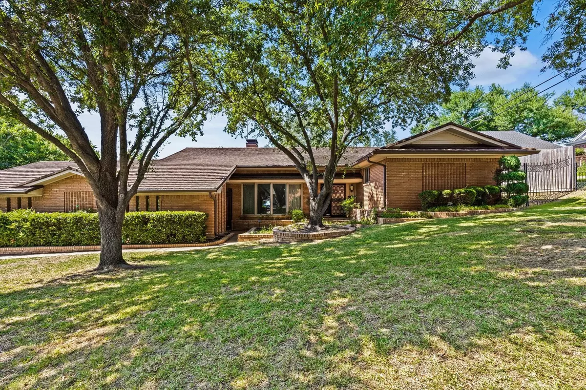 Fort Worth, TX 76116,6332 Inca Road