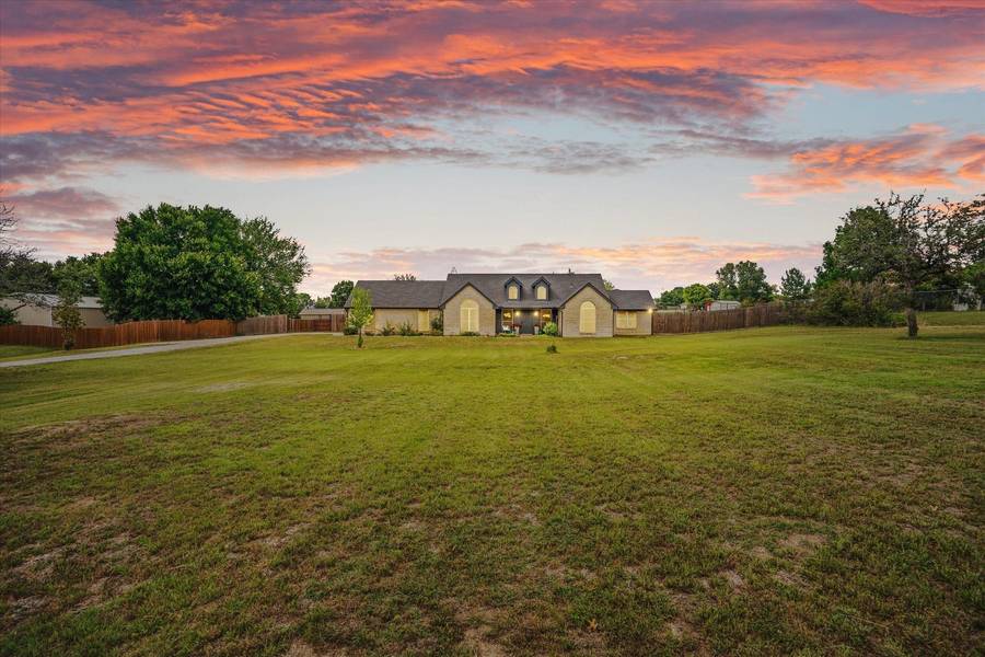 2540 Ranch House Road, Willow Park, TX 76087