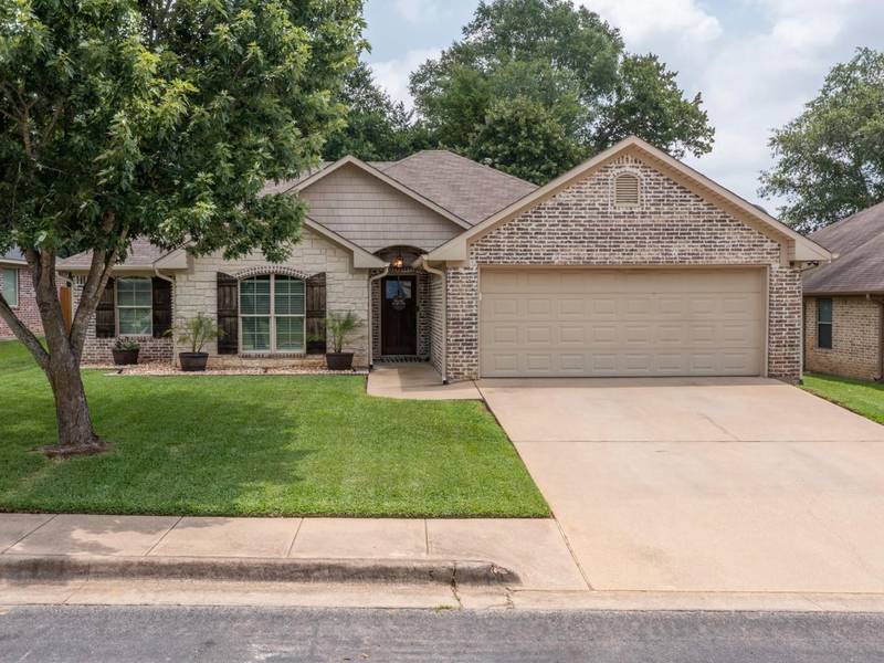 19443 Ruggles Court W, Flint, TX 75762