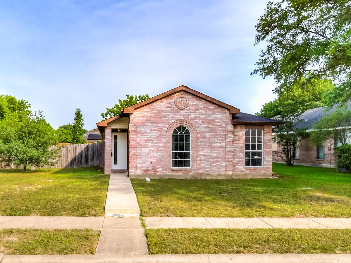 Mckinney, TX 75072,624 High Crest