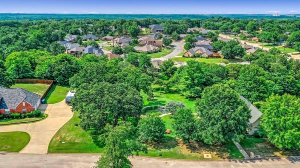 2108 Turtlecreek, Denison, TX 75020