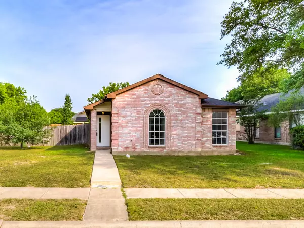 624 High Crest, Mckinney, TX 75072