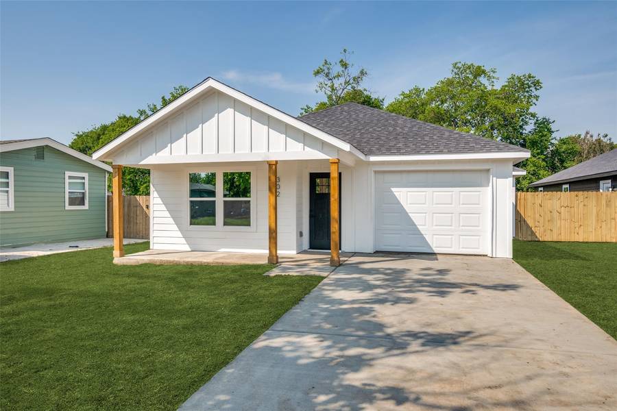 302 Campbell Street, Terrell, TX 75160