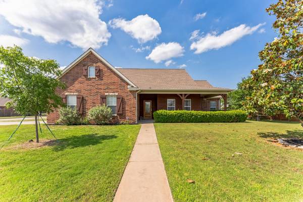 412 Autry Boulevard, Gunter, TX 75058