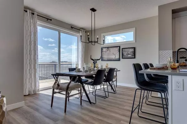 Calgary, AB T2X5B2,319 Creekside WAY SW