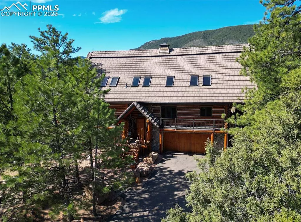 Larkspur, CO 80118,4975 Chippewa DR