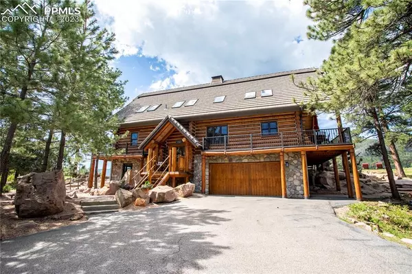 Larkspur, CO 80118,4975 Chippewa DR