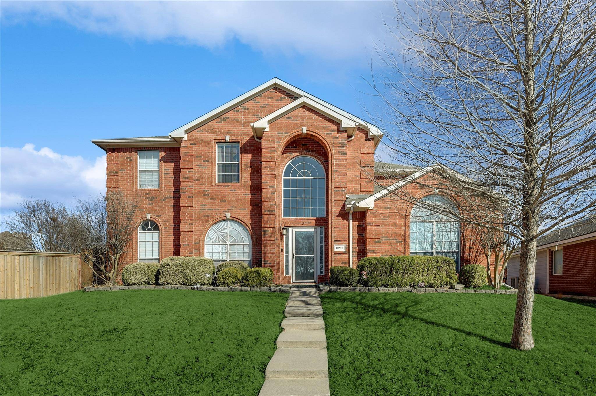 8212 Wharf Street, Frisco, TX 75035