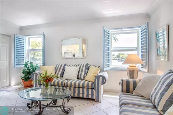 Lauderdale By The Sea, FL 33062,1439 S Ocean Blvd  #118