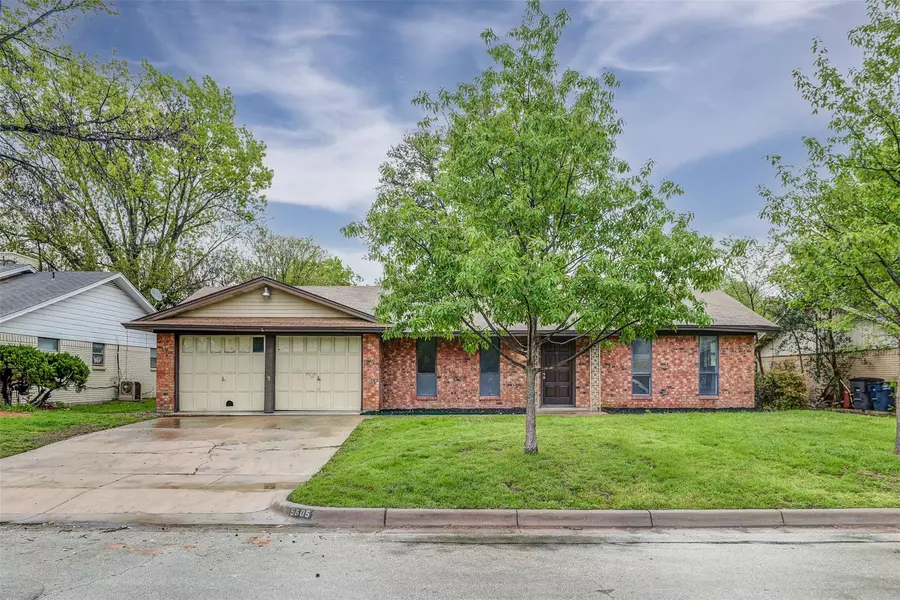 5505 Waits Avenue, Fort Worth, TX 76133