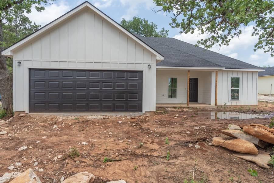 6003 S Lakeside Hills Court, Granbury, TX 76048