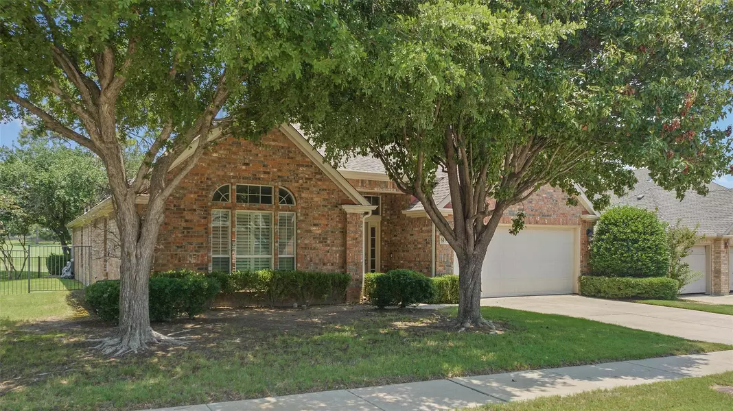 6109 Pine Hills Lane, Denton, TX 76210