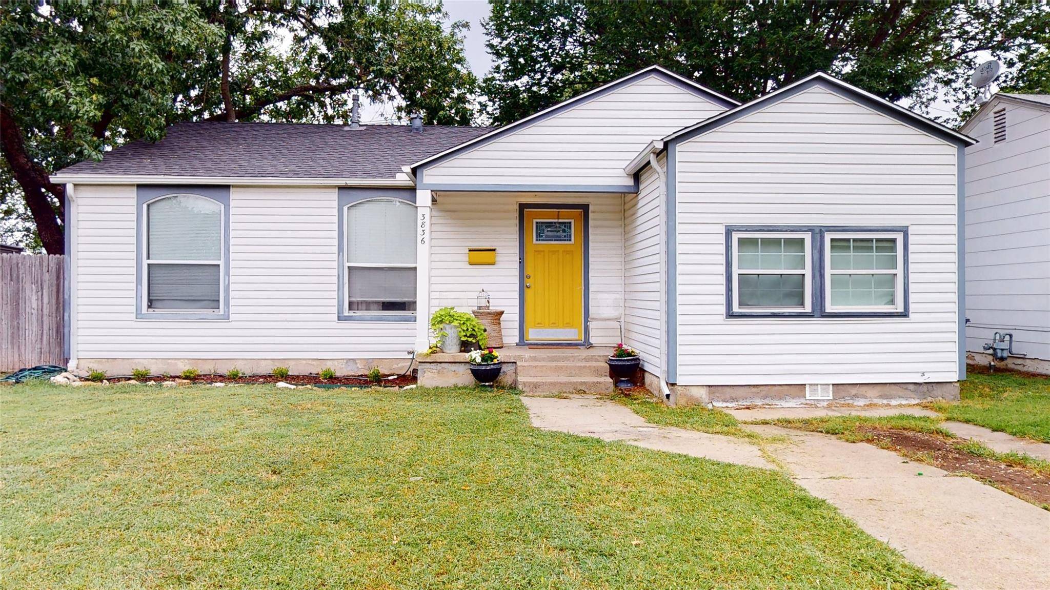 3836 Winfield Avenue, Fort Worth, TX 76109