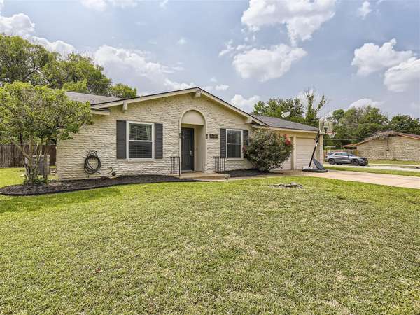 6609 Wakefield Road, North Richland Hills, TX 76182