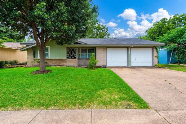 4302 Fernwood Drive, Garland, TX 75042